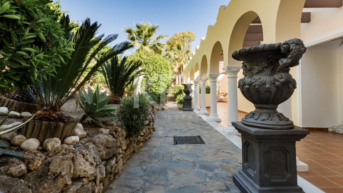 Villa Artemisa: A Roman-inspired Haven of Luxury in Marbella's Nueva Andalucía - Perfect for Holiday Rentals