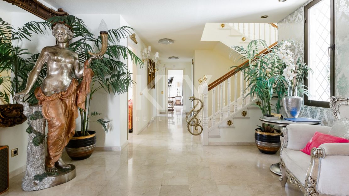 Villa Artemisa: A Roman-inspired Haven of Luxury in Marbella's Nueva Andalucía - Perfect for Holiday Rentals