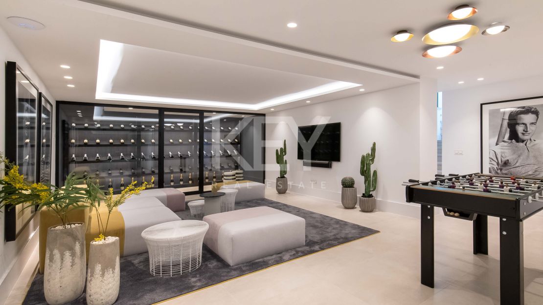 Breathtaking villa in Nueva Andalucía, Marbella