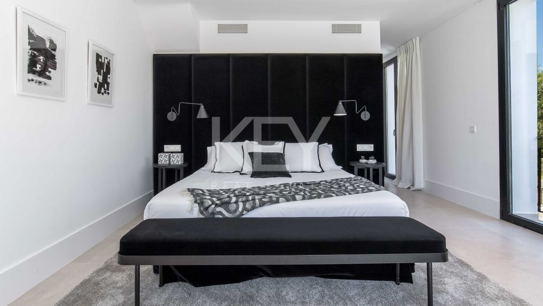 Breathtaking villa in Nueva Andalucía, Marbella