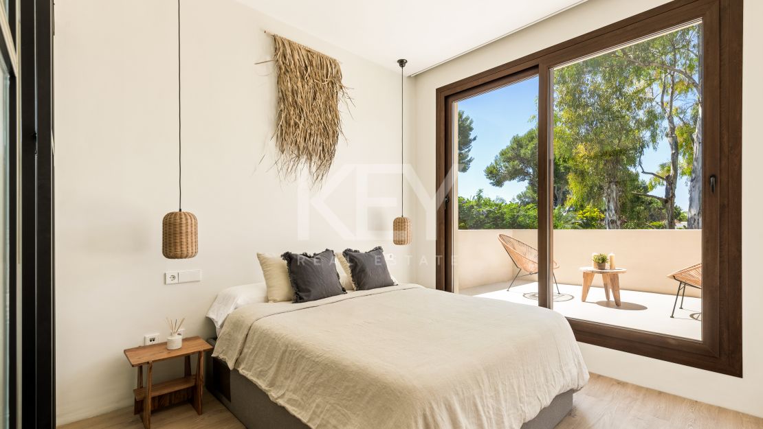 Villa de lujo cerca de la playa para alquiler de corta temporada en Los Monteros, Marbella