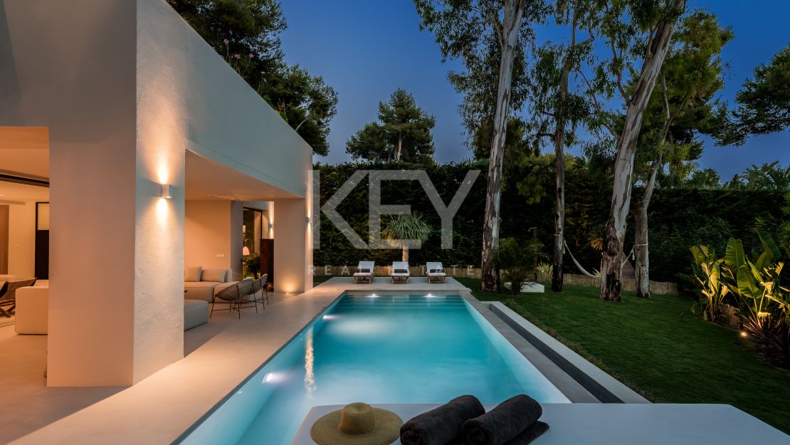 Villa de lujo cerca de la playa para alquiler de corta temporada en Los Monteros, Marbella