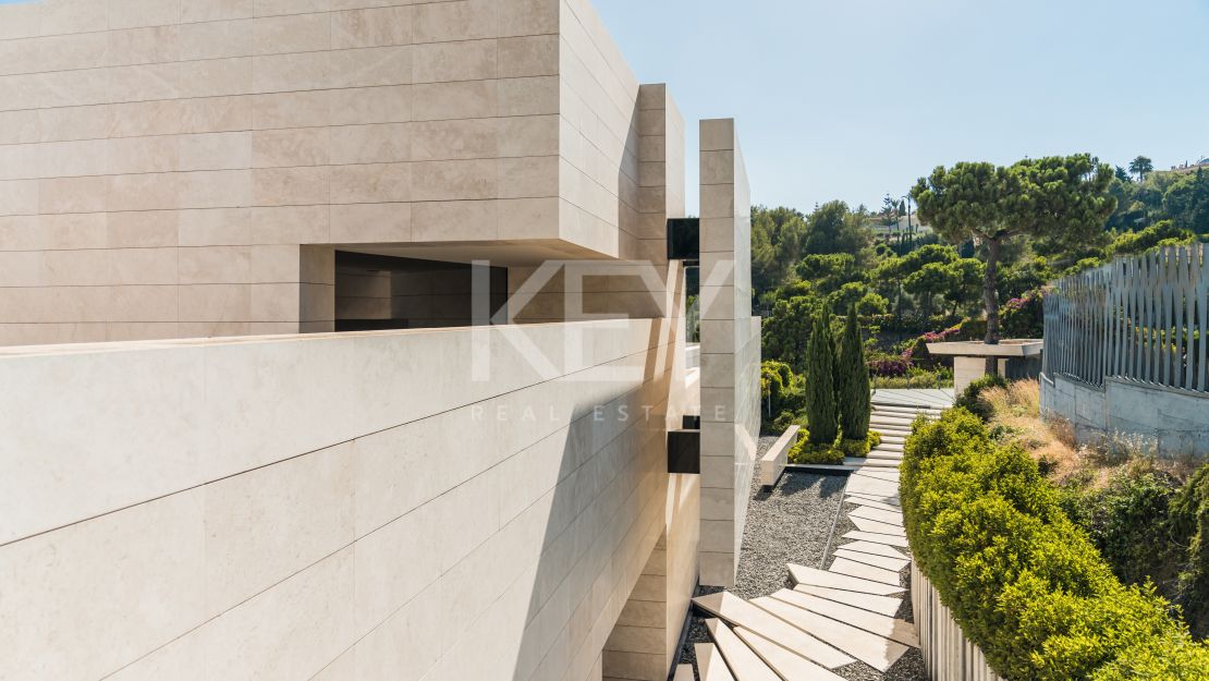 Villa Monet: increíble villa contemporánea con vistas al mar en Golden Mile, Marbella