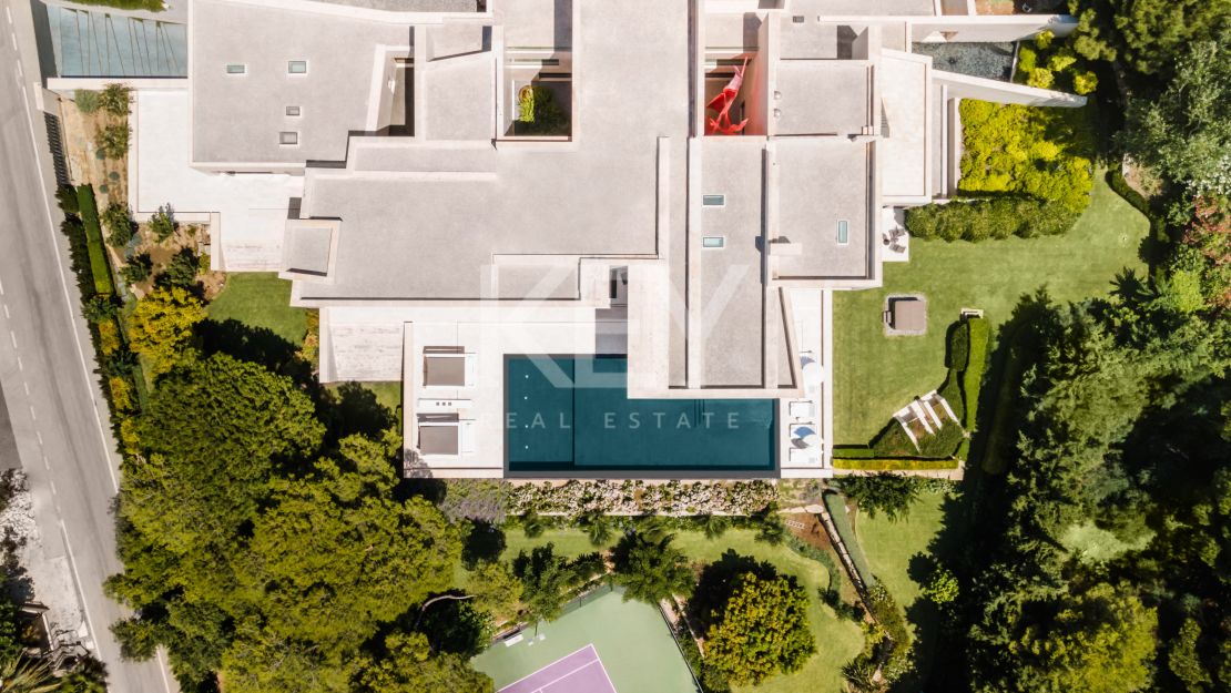 Villa Monet: increíble villa contemporánea con vistas al mar en Golden Mile, Marbella