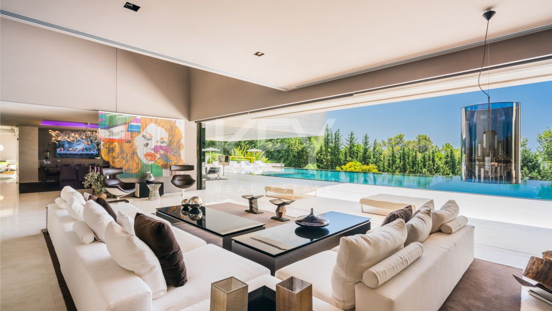 Villa Monet: increíble villa contemporánea con vistas al mar en Golden Mile, Marbella