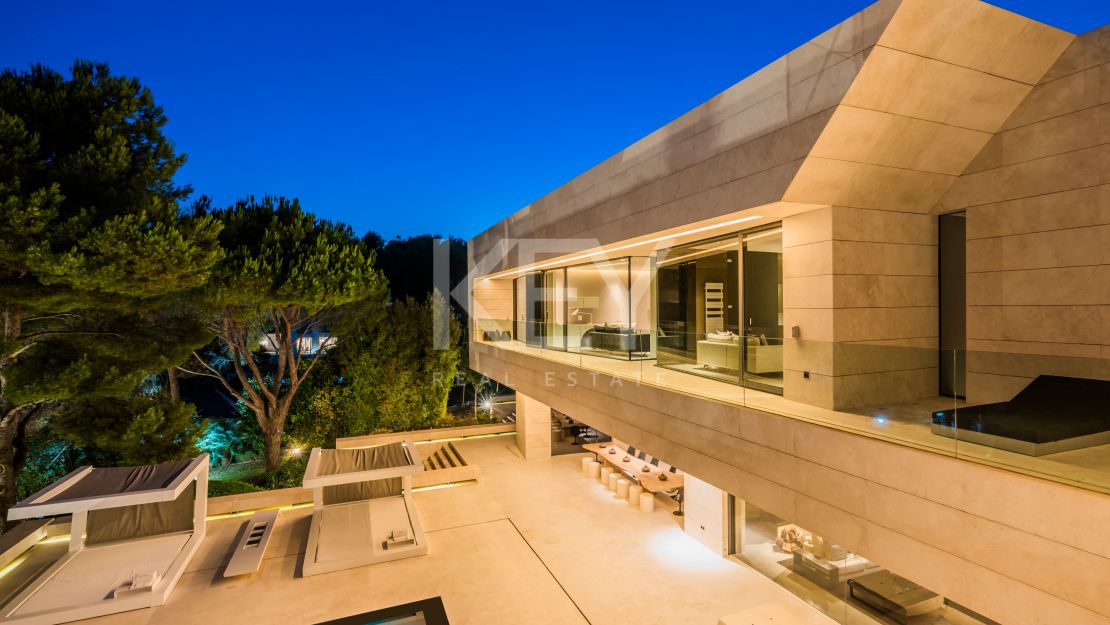 Villa Monet: increíble villa contemporánea con vistas al mar en Golden Mile, Marbella