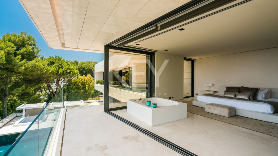 Villa Monet: increíble villa contemporánea con vistas al mar en Golden Mile, Marbella