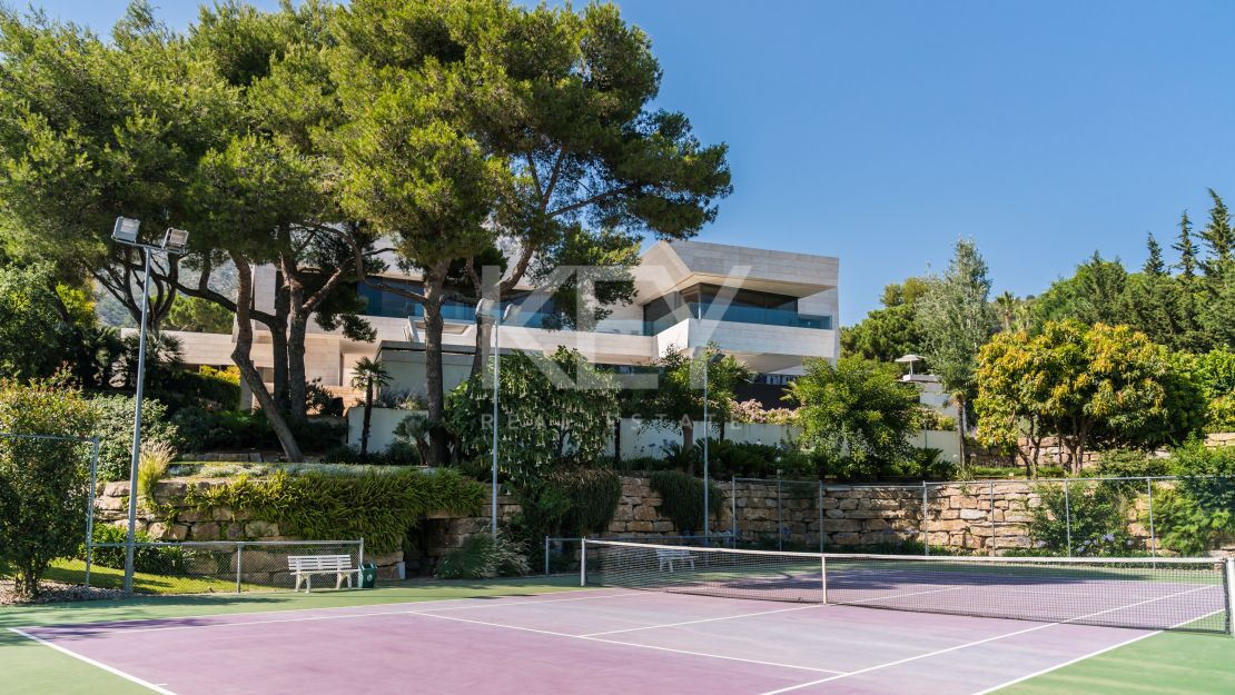 Villa Monet: increíble villa contemporánea con vistas al mar en Golden Mile, Marbella
