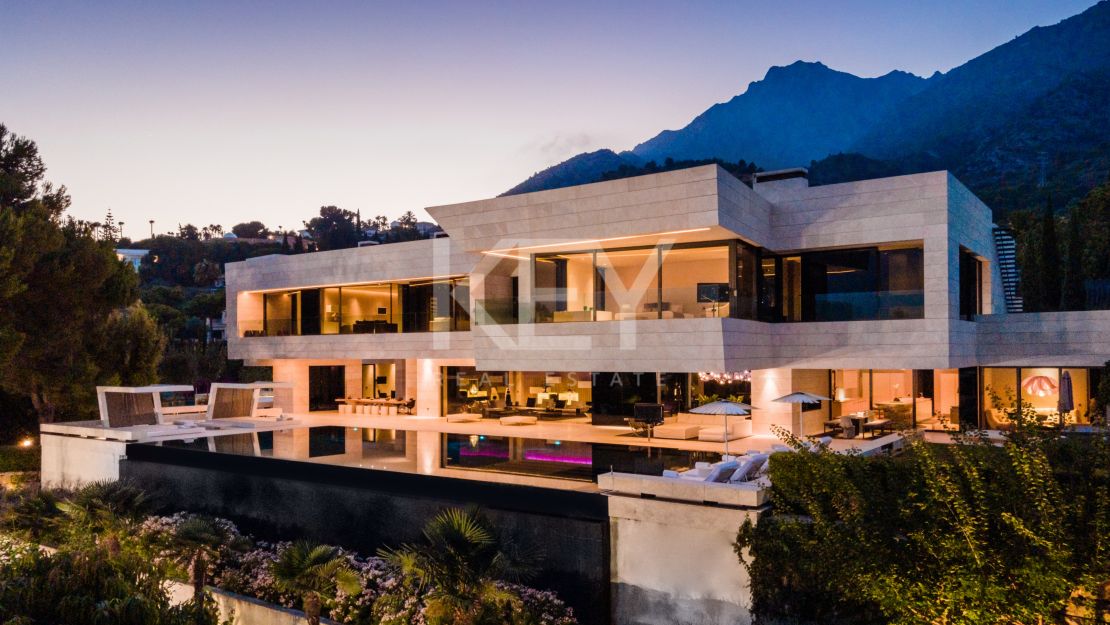 Villa Monet: increíble villa contemporánea con vistas al mar en Golden Mile, Marbella