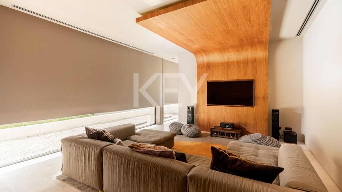 Villa Monet: increíble villa contemporánea con vistas al mar en Golden Mile, Marbella
