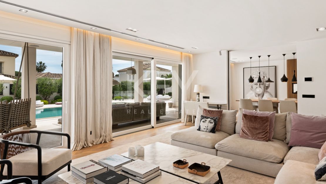 Vida de Lujo en la Milla de Oro: Villa Contemporánea para Alquiler a Corto Plazo