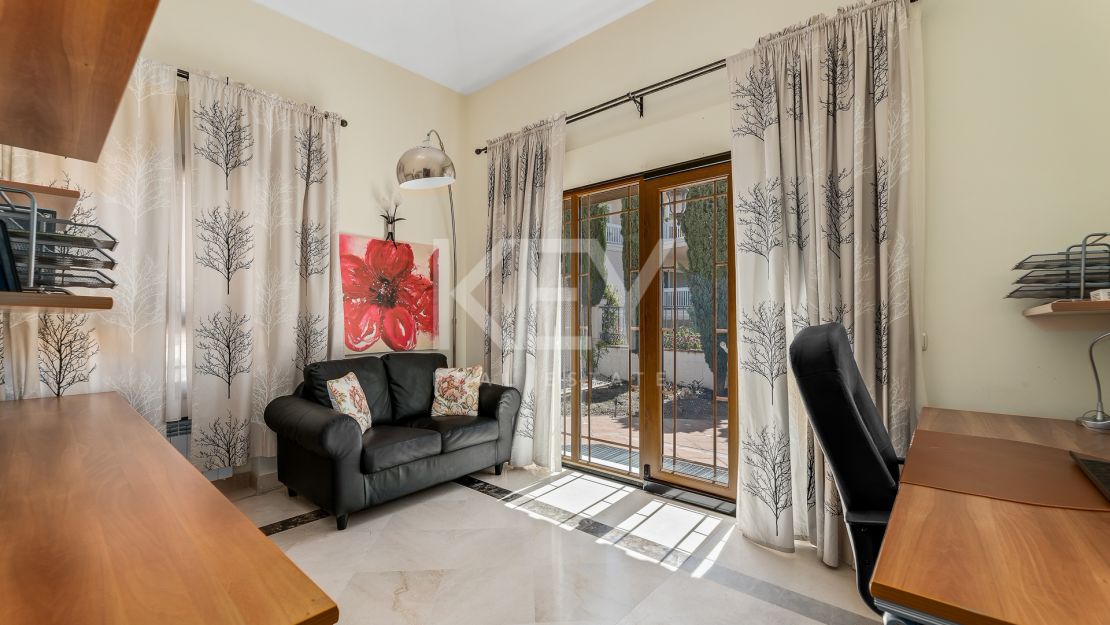 Villa Sofia: beautiful villa for short term rental in front line golf in Los Flamingos, Benahavis.