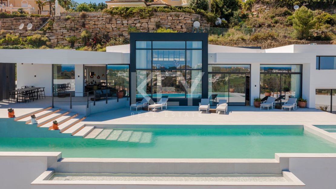 Impressive villa Paraiso Alto for rent in Benahavis