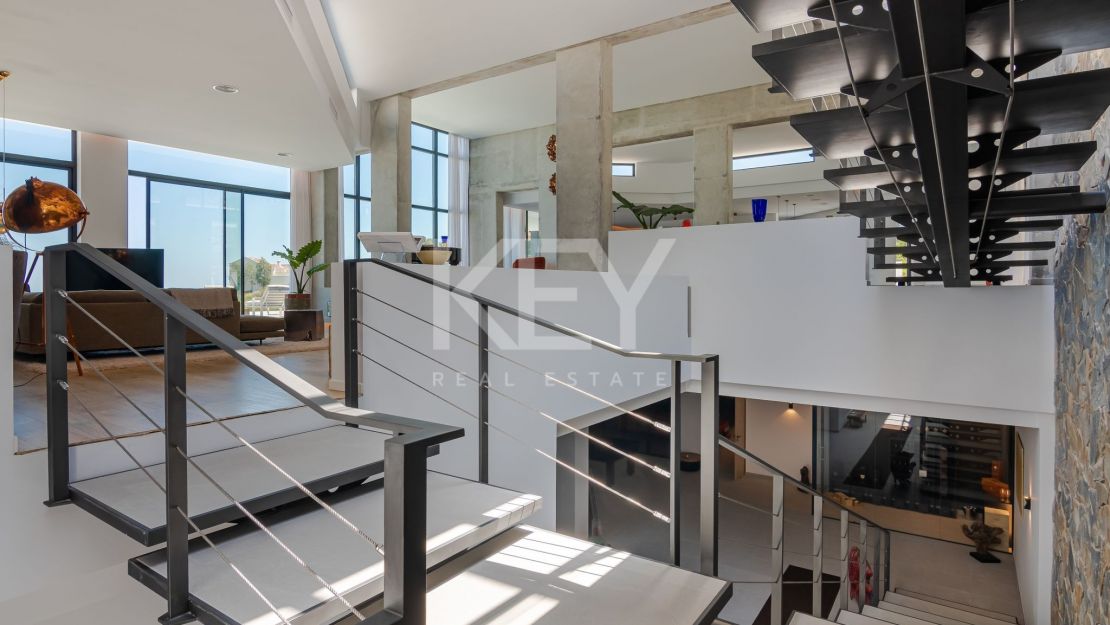 Impressive villa Paraiso Alto for rent in Benahavis