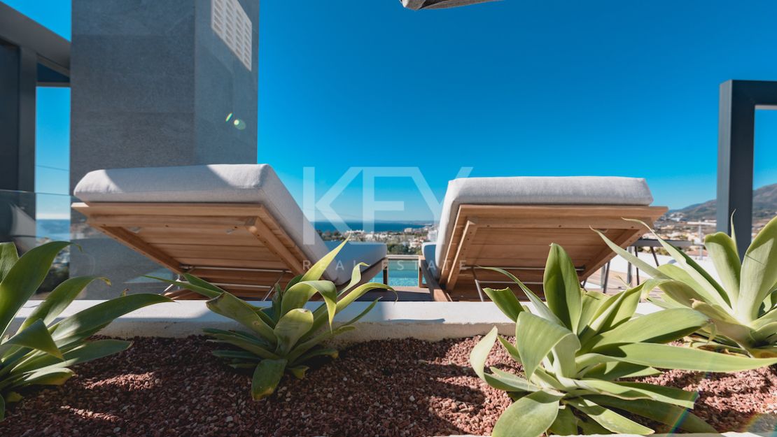 Fantástica villa adosada con impresionantes vistas en Río Real, Marbella