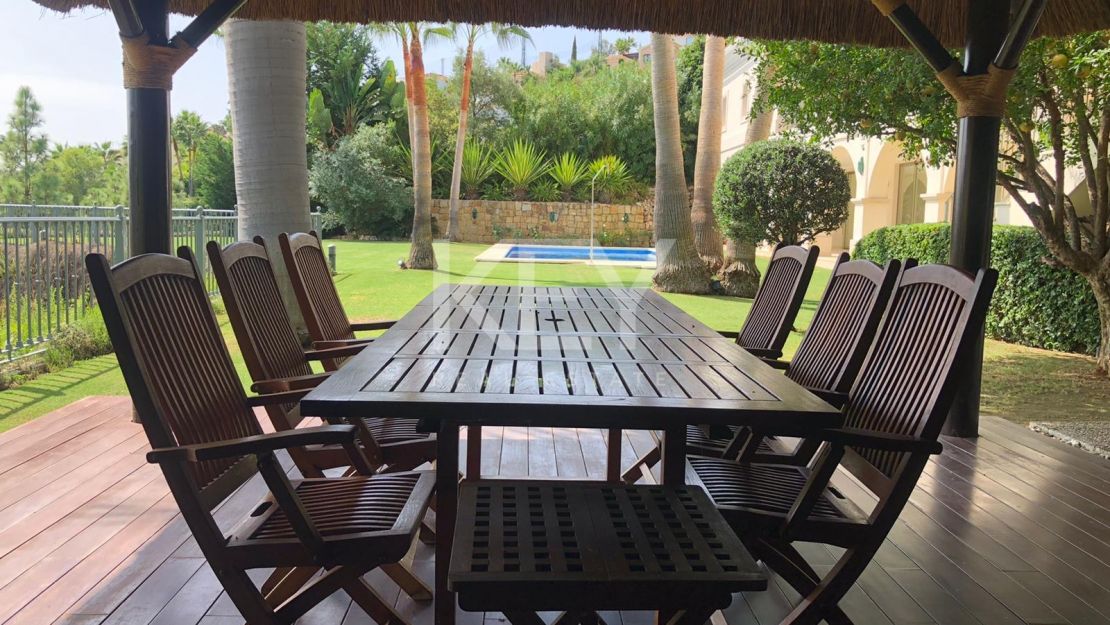 Luxury golf front villa located in Los Arqueros, Benahavis