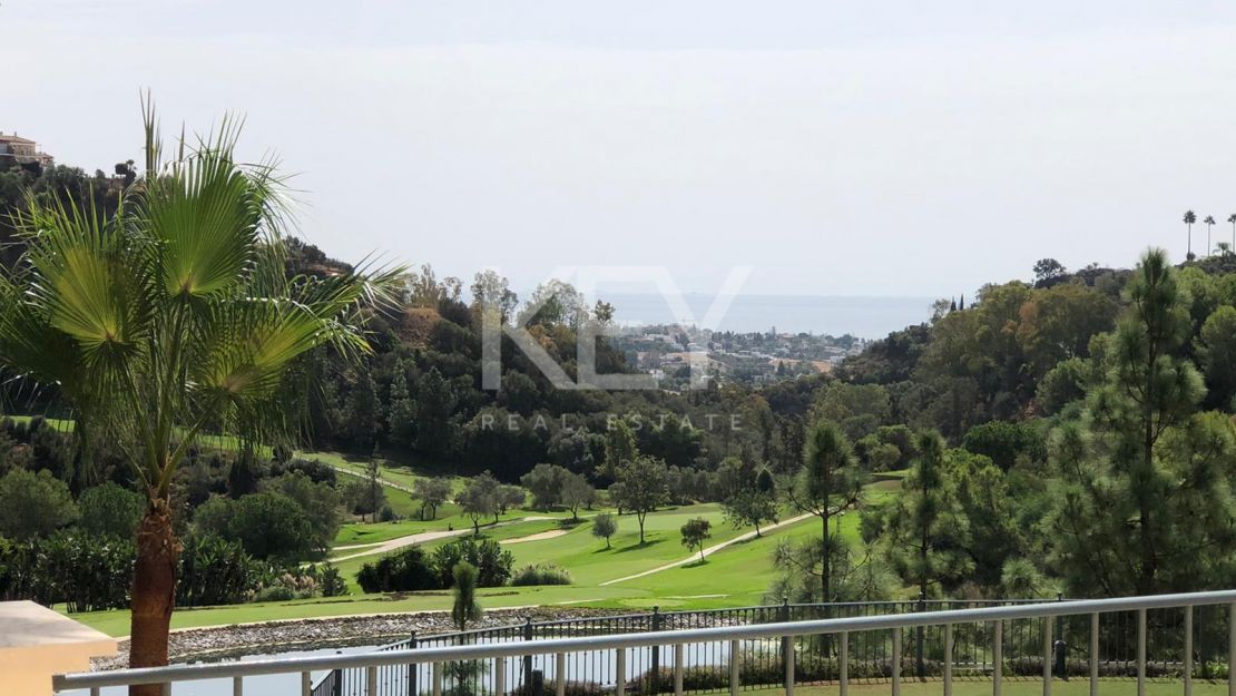 Luxury golf front villa located in Los Arqueros, Benahavis