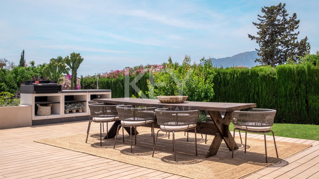 Modern Mediterranean Villa with sea views in Paraiso Alto, Benahavís