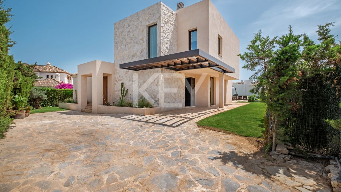 Modern Mediterranean Villa with sea views in Paraiso Alto, Benahavís