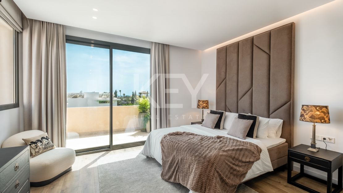 Modern Mediterranean Villa with sea views in Paraiso Alto, Benahavís