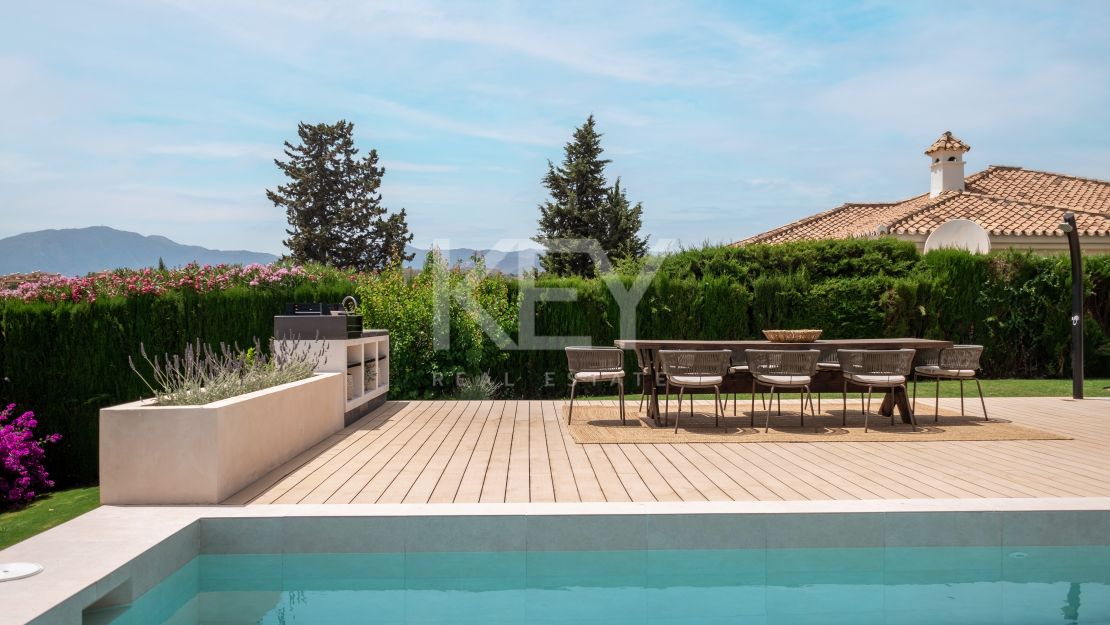 Modern Mediterranean Villa with sea views in Paraiso Alto, Benahavís