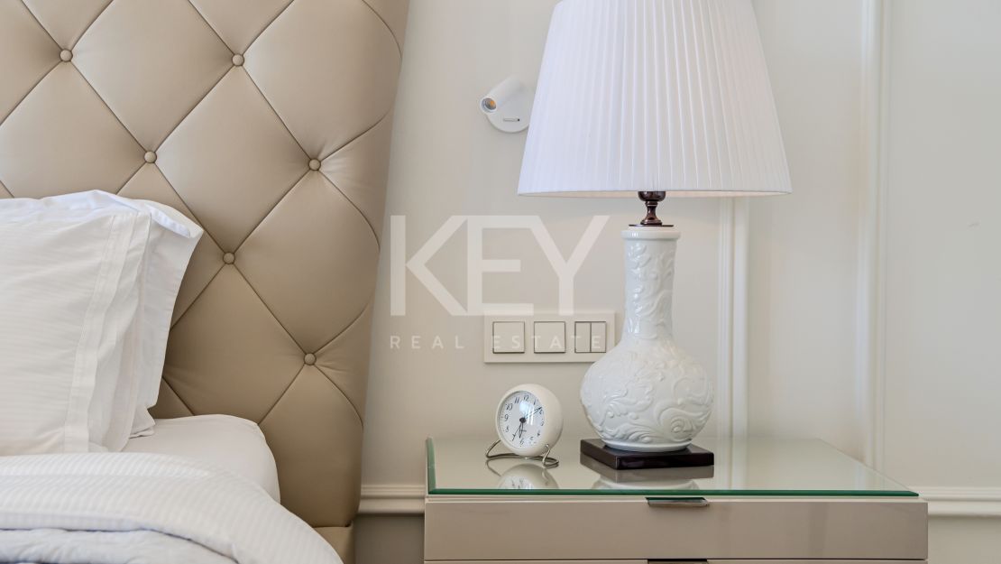 Villa Eloise: luxury holiday rentals with sea views in Golden Mile, Marbella