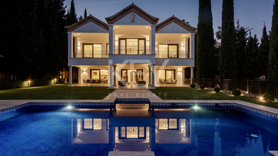 Villa Eloise: luxury holiday rentals with sea views in Golden Mile, Marbella