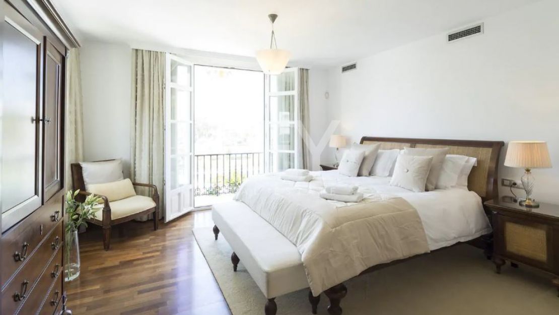 Villa Bethany: Una Villa de Lujo en Sierra Blanca, Marbella para Alquiler Vacacional
