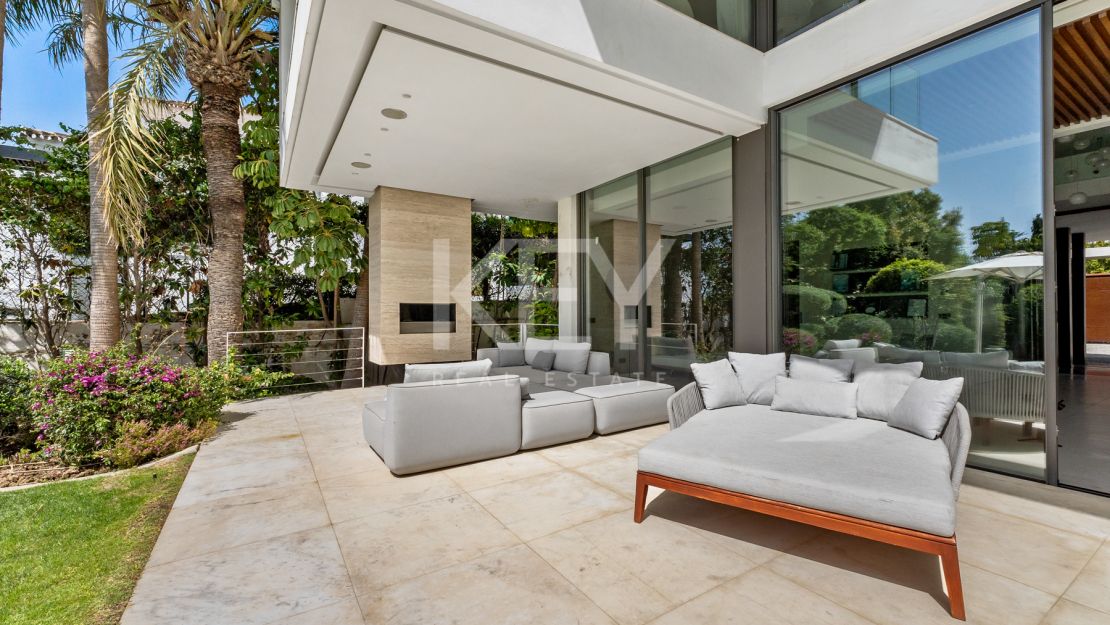 Villa Venere: A Modern villa for rent in the prestigious location in La Cerquilla, Nueva Andalucia, Marbella