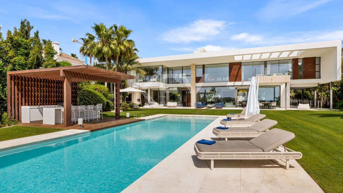 Villa Venere: A Modern villa for rent in the prestigious location in La Cerquilla, Nueva Andalucia, Marbella