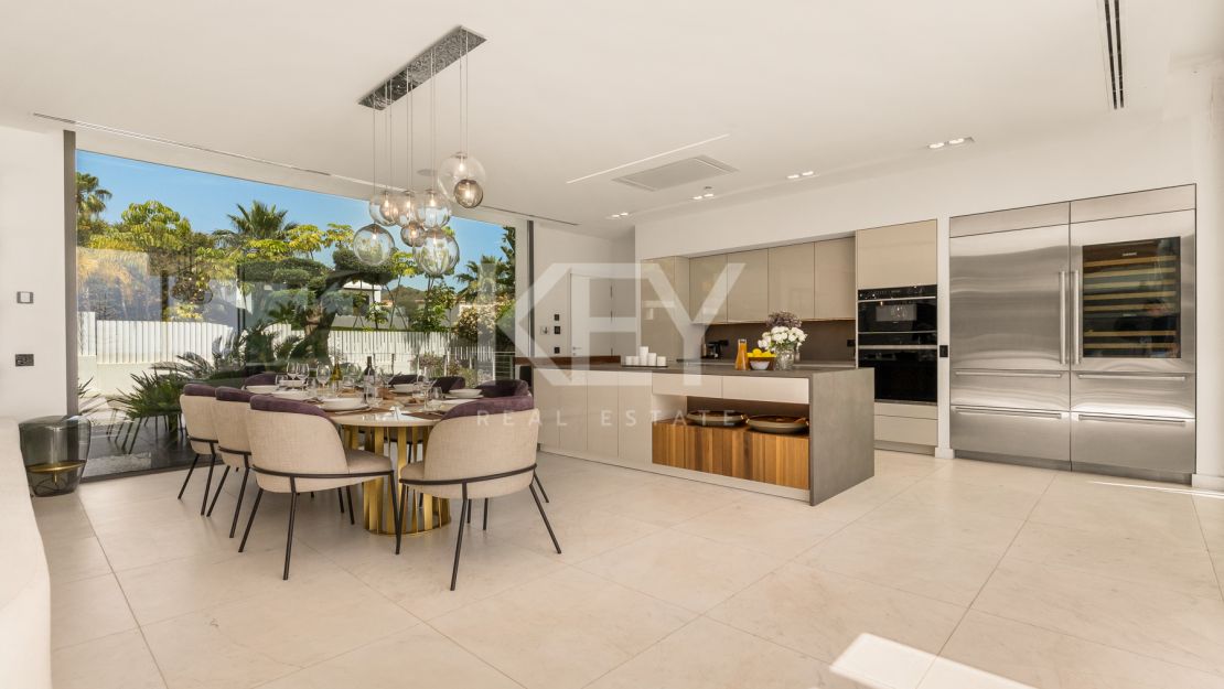 Villa Venere: A Modern villa for rent in the prestigious location in La Cerquilla, Nueva Andalucia, Marbella