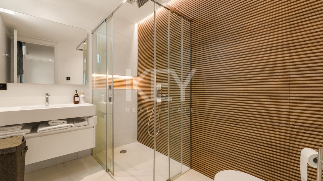 Villa Venere: A Modern villa for rent in the prestigious location in La Cerquilla, Nueva Andalucia, Marbella
