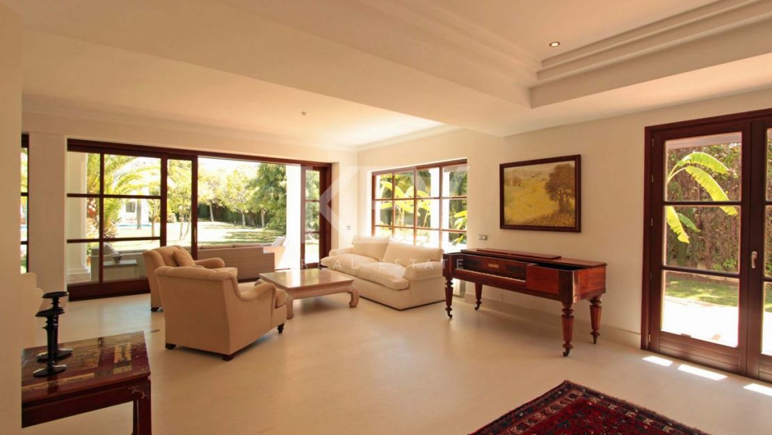 Villa en estilo mediterráneo en Gudalmina Baja, Marbella cerca de la playa