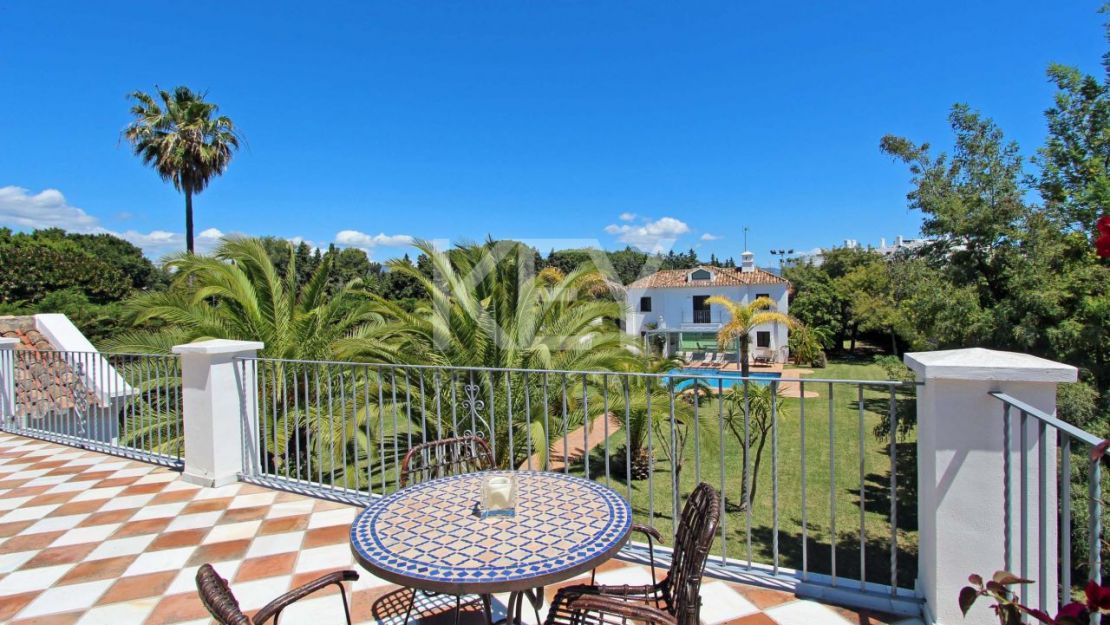 Villa en estilo mediterráneo en Gudalmina Baja, Marbella cerca de la playa