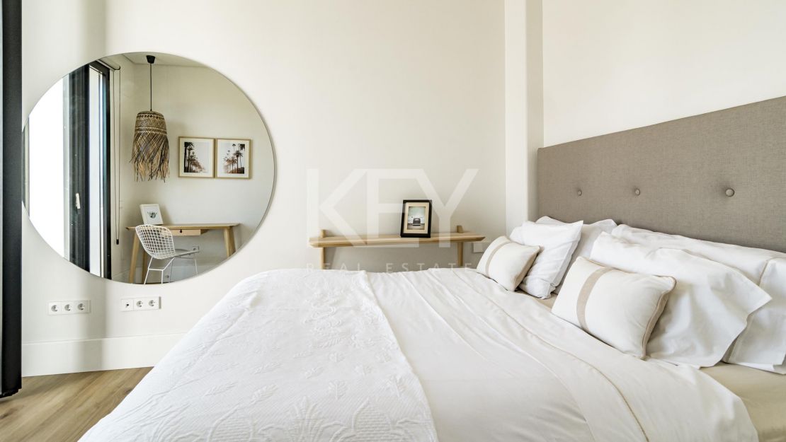 Villa Venice Beach: beachside villa in Golden Mile, Marbella