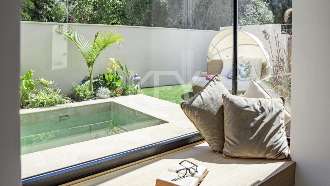 Villa Venice Beach: beachside villa in Golden Mile, Marbella