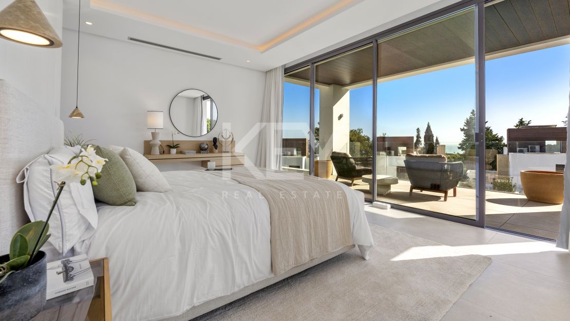 Brand new sea views villa in gated community in Golden Mile, Marbella