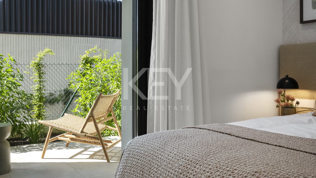 Brand new sea views villa in gated community in Golden Mile, Marbella