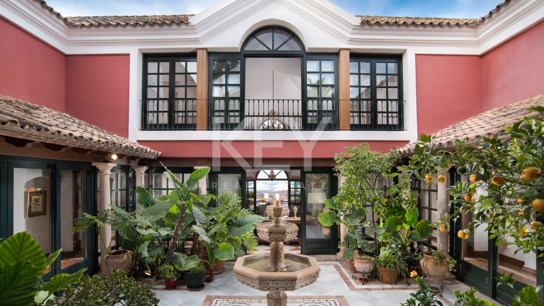 Villa Kira: prestigious short-term rental Villa in La Zagaleta, Benahavis