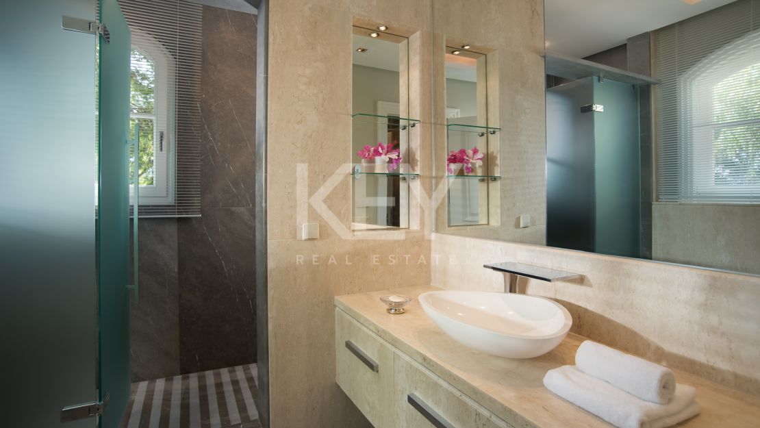 Villa Kira: prestigious short-term rental Villa in La Zagaleta, Benahavis