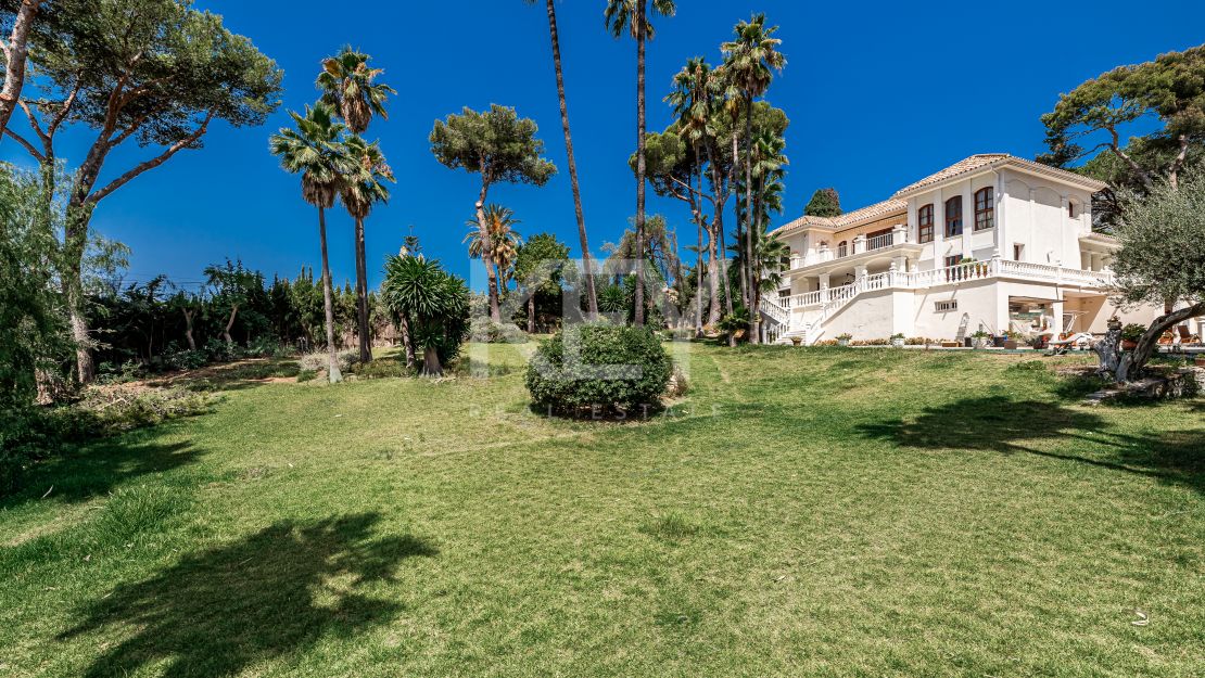 Rare investment opportunity: prime plot with panoramic sea views in La Carolina, Marbella Golden Mile