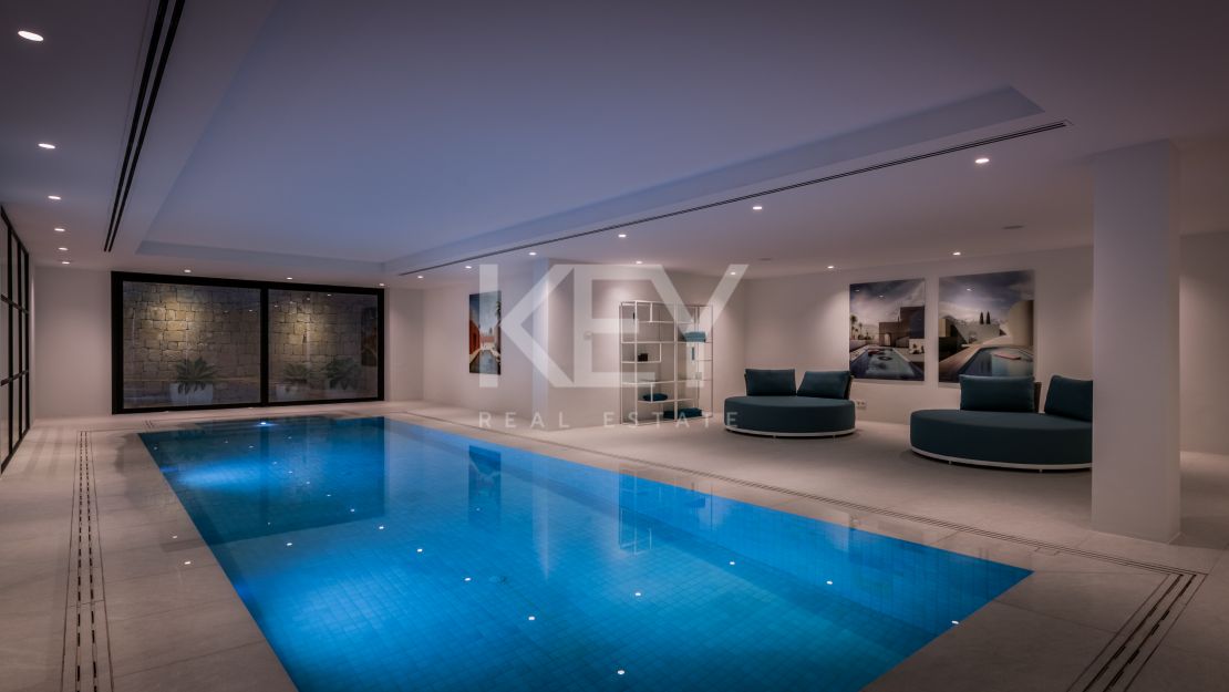 Elegant villa in La Cerquilla, Nueva Andalucia