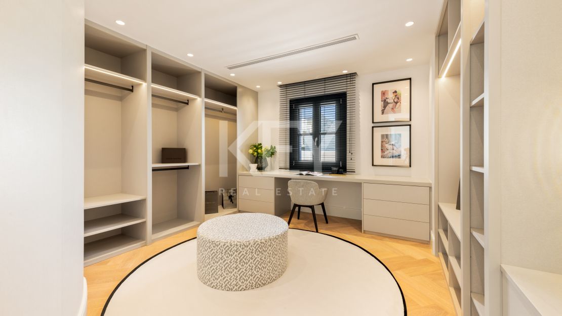 Elegant villa in La Cerquilla, Nueva Andalucia