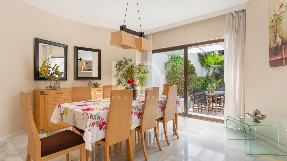 Modern Beachside Villa for Short-Term Rent in Puerto Banus, Marbella