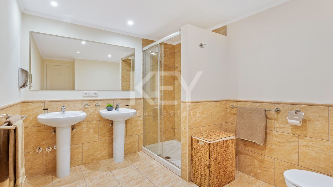 Modern Beachside Villa for Short-Term Rent in Puerto Banus, Marbella