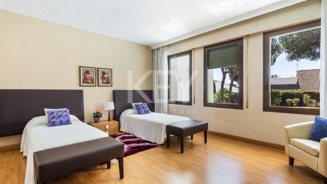 Modern Beachside Villa for Short-Term Rent in Puerto Banus, Marbella