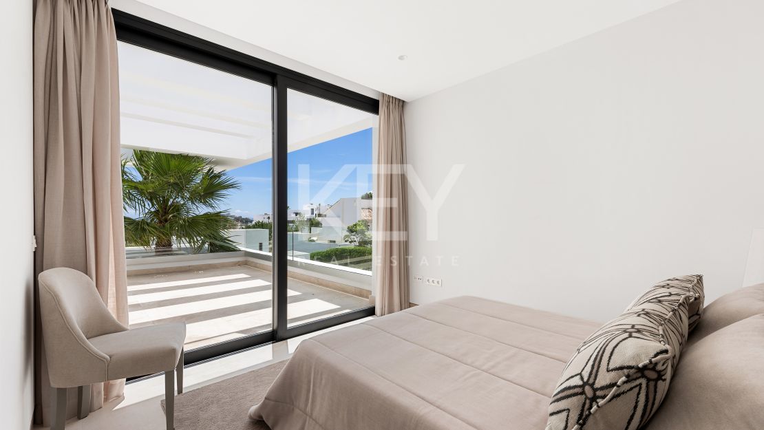 La Alquería 16 - villa de lujo moderna con impresionantes vistas al golf y al mar en La Alquería, Benahavís