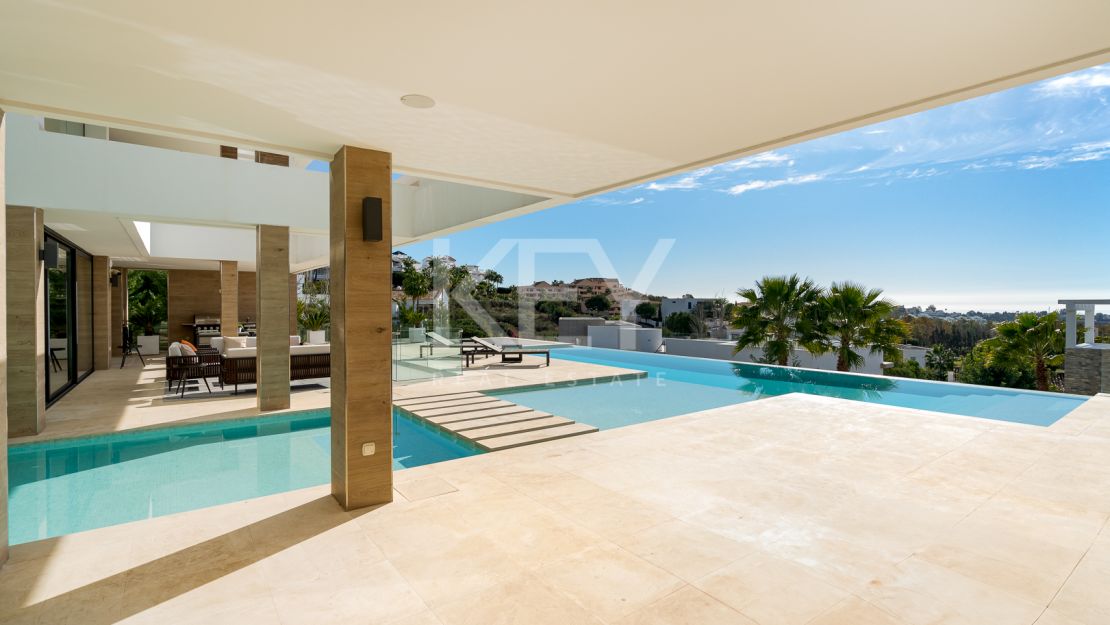 La Alquería 16 - villa de lujo moderna con impresionantes vistas al golf y al mar en La Alquería, Benahavís