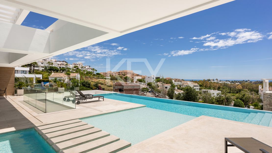 La Alquería 16 - villa de lujo moderna con impresionantes vistas al golf y al mar en La Alquería, Benahavís
