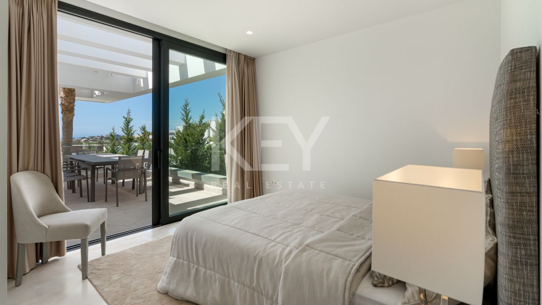 La Alquería 16 - villa de lujo moderna con impresionantes vistas al golf y al mar en La Alquería, Benahavís